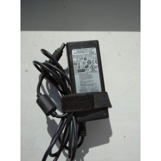 100% Оригинальный адаптер Samsung 19v 3.16a 60 Watt 5.5mm*3.0mm