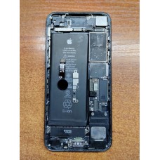 Apple iPhone 7 (A1778) ідеальний стан