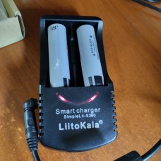 Зарядка для акумуляторів 18650 liitokala lii-s260